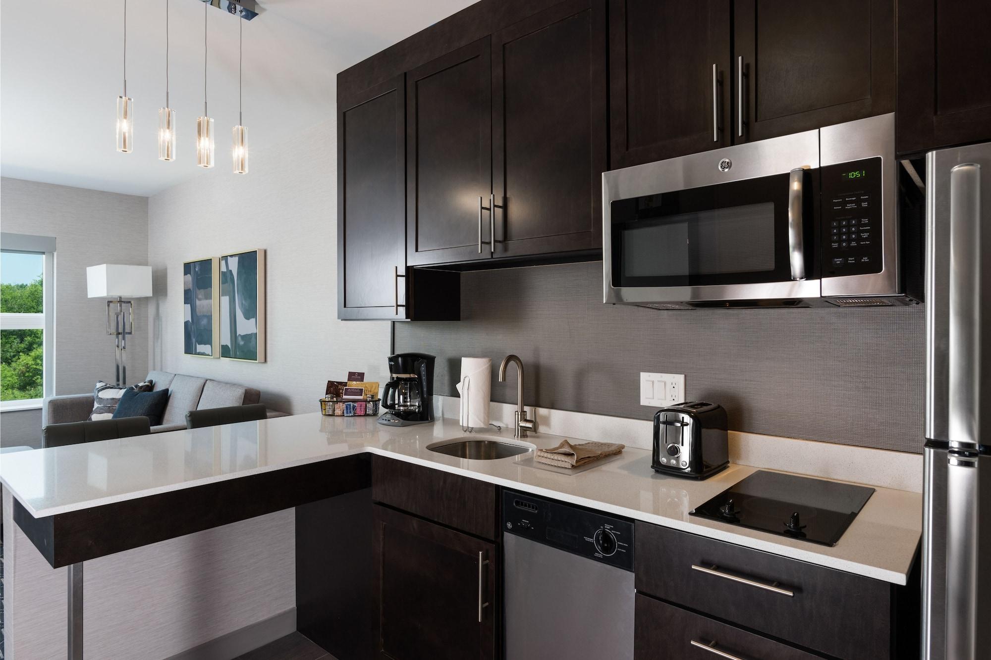 By Marriott Cincinnati Northeast/mason Mason